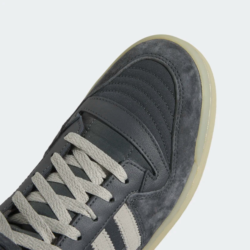 adidas Forum Mid