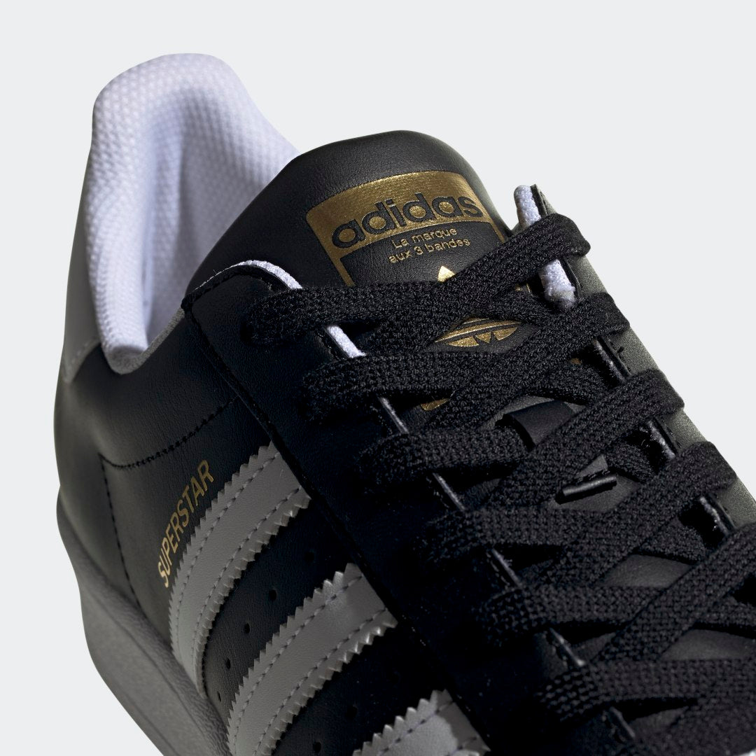 adidas Superstar
