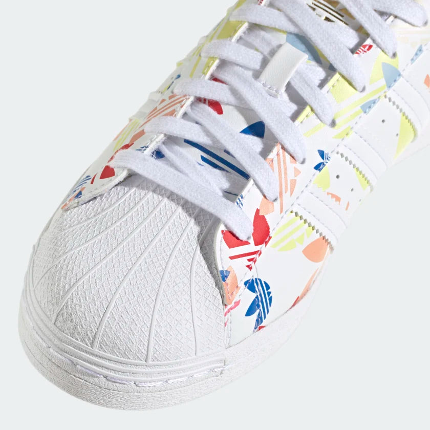 adidas Superstar