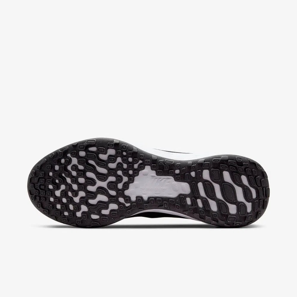 Nike Revolution 6 Next Nature