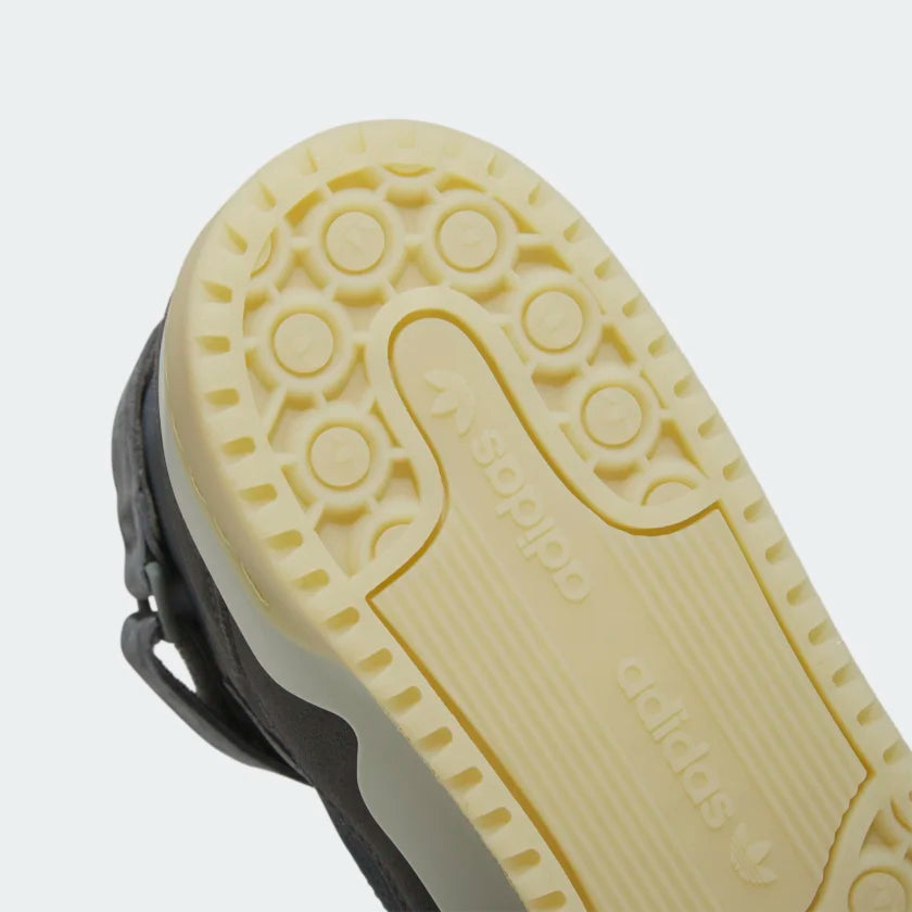 adidas Forum Mid
